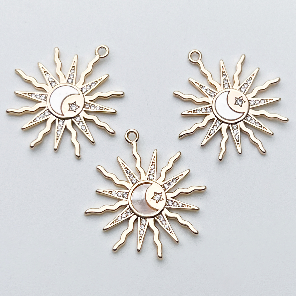 Подвеска Солнце, цвет золото, фианиты, перламутр, размер 25*23 мм, цена за 1 шт