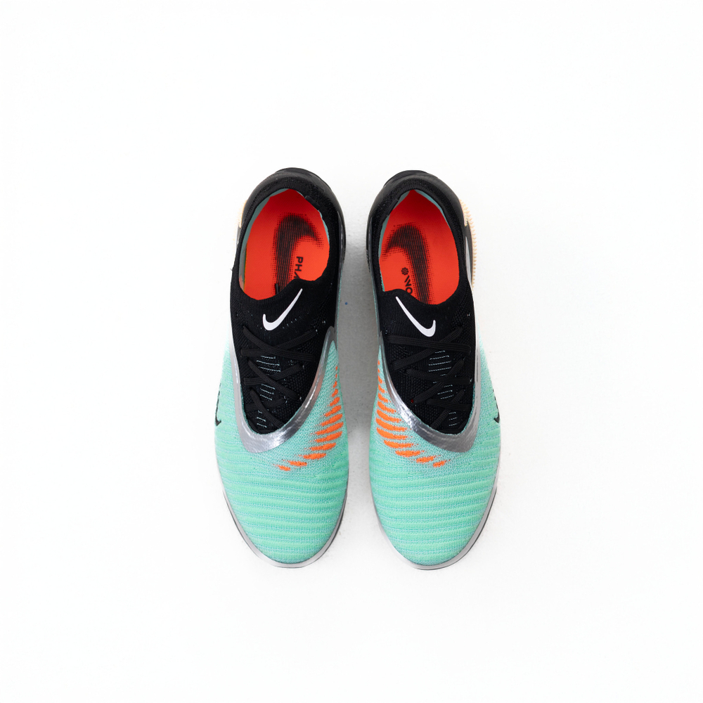 FG / Nike Phantom 6 Low Elite / Chrome Black