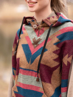 Пончо женское шерстяное с орнаментом