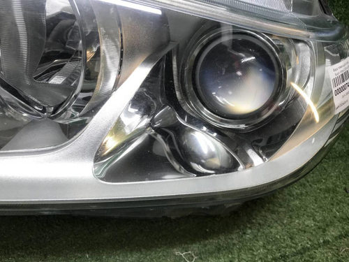 Битая Фара левая Suzuki Vitara 2 (14-19) галоген