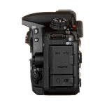Зеркальный фотоаппарат Nikon D7500 Body