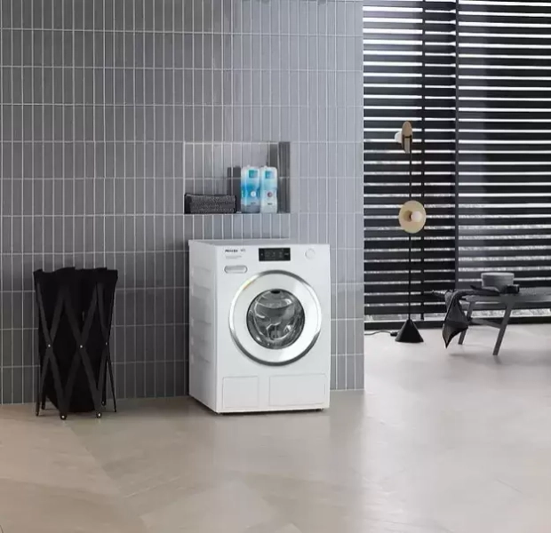 Стиральная машина Miele WCR870WPS