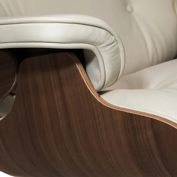 Кресло с оттоманкой Eames Lounge, Premium U.S. version, кремовая кожа, орех
