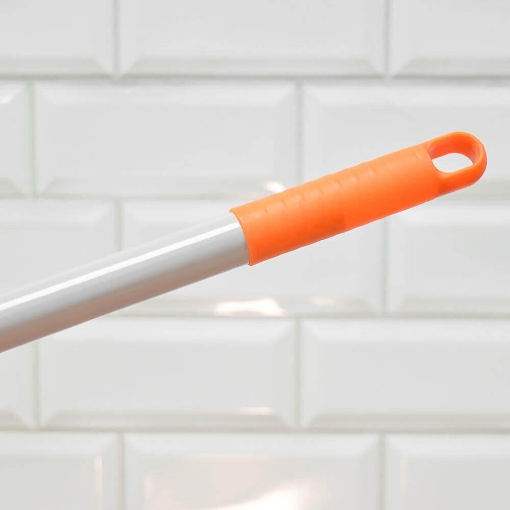 Черенок для щеток 100см телескопический, цвет в ассортименте