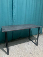 Письменный стол