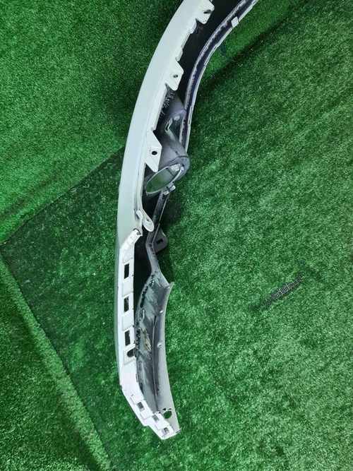 Бампер передний Jeep Grand Cherokee WK2 (2013-2022)