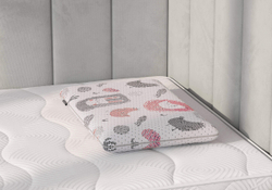 Детская подушка Jerry