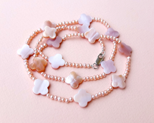 Бусы из розового жемчуга и перламутра
