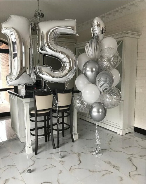 Букет шаров в Серебряном Цвете
