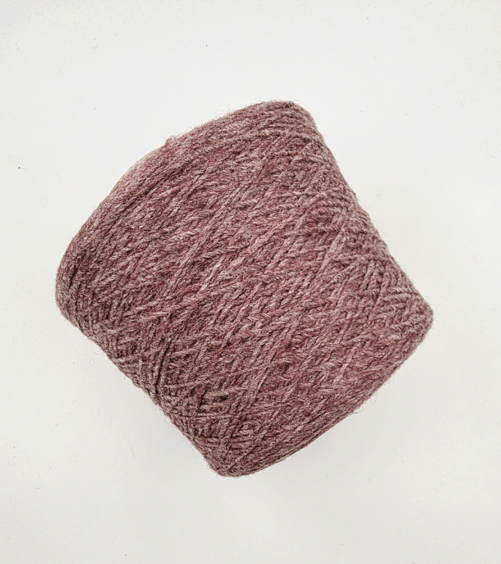 Беби як 70% шелк бурет 30% 300 м в 100 гр, винный