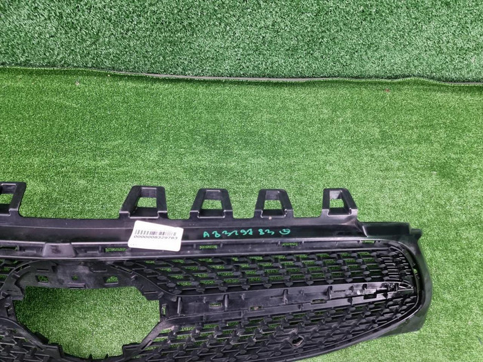 Решетка радиатора Mercedes CLA C118 (2019-2023)