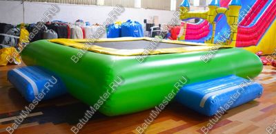 Элемент аквапарка "Bouncer" прямоугольный, 6*6*0,8 м.
