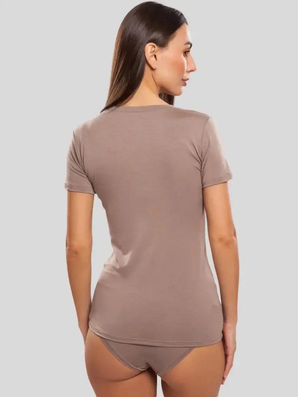 Футболка облегающая однотонная