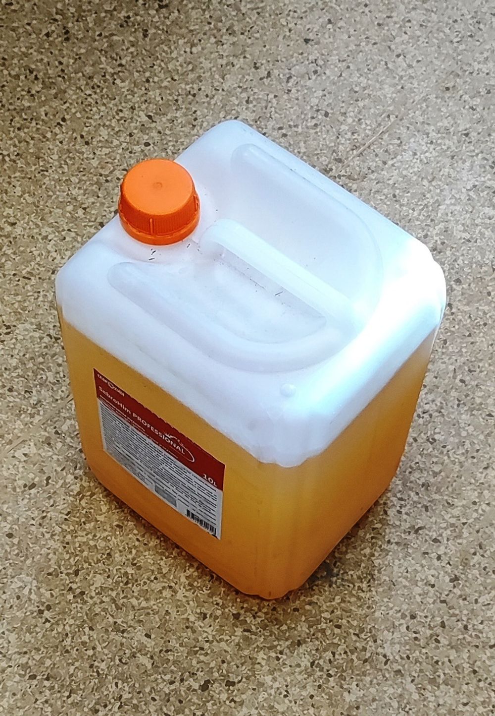 Жидкость антипригарная СеброХим PRO, против налипания сварочных брызг и окалины на металлоконструкциях, в зоне сварки, при производстве различных сварочных работ (канистра 10 л.);