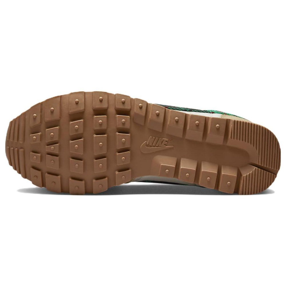 Кроссовки Nike, DV0809-100