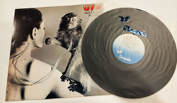 Винтажная виниловая пластинка LP UFO No Heavy Petting (USA 1983)