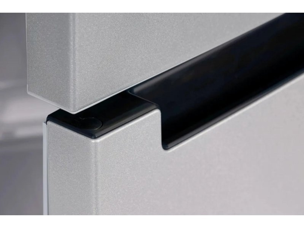 Холодильник Nordfrost NRB 132 S серый