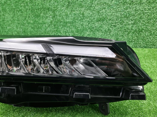 Фара правая Geely Coolray (2023-н.в.) LED