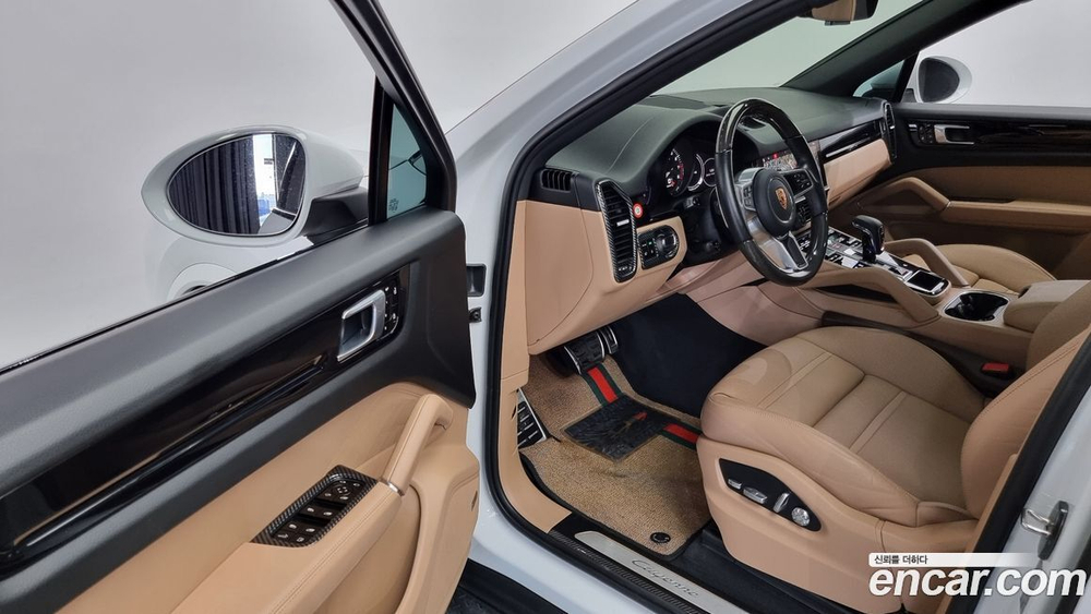 Porsche Cayenne (PO536) 3.0 E-Hybrid Coupe (02.2021)