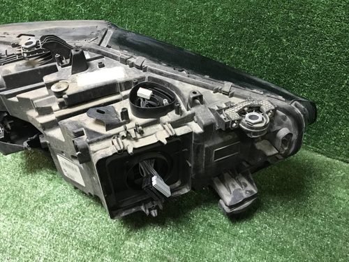 Битая Фара левая BMW X5 G05 (2018-2023) LED