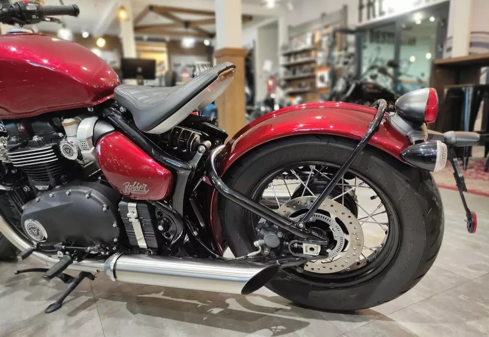 TRIUMPH BOBBER Характеристики