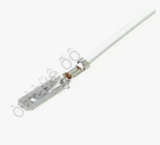 Клемма Папа 2101-07 латунь (луженая) 6,3 стандарт с усиком и проводком Маяк МШФУП-63-БЕЛ