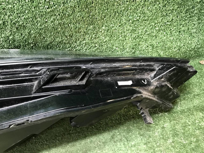 Битая Фара правая Changan Lamore (2023-н.в.) LED