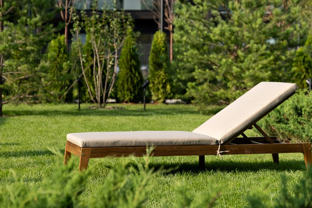 Шезлонг из акации Joygarden МОНА, Natural Teak, бежевый