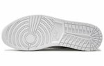 Кроссовки Jordan Air Jordan 1 Retro Low Pinnacle Metallic Silver