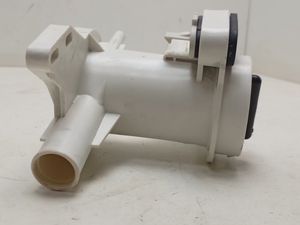 WF0500NZW кт52 Улитка сливного насоса для стиральной машины Samsung DC61-02173A б/у