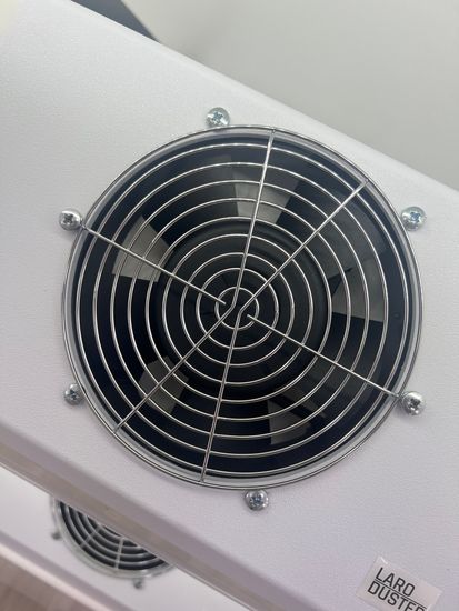 Laro duster Настольная вытяжка