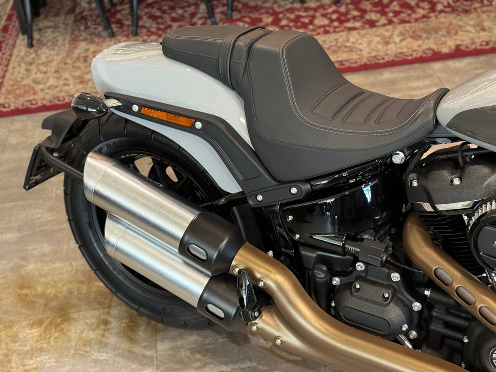 Harley-Davidson Fat Bob 114 Billiard Grey 2024