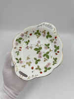 Блюдо с ручками Wedgwood, Wild Strawberry