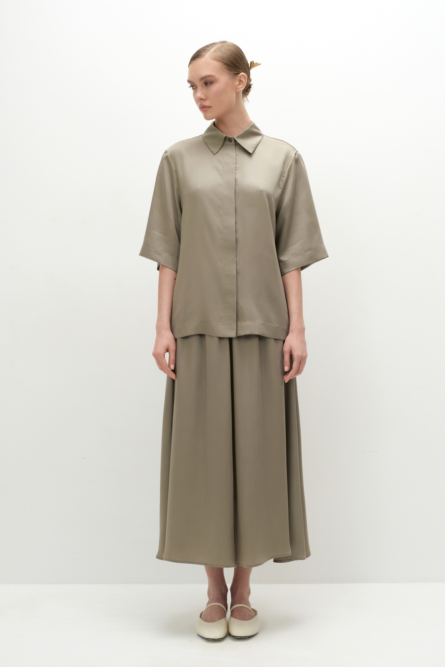 Рубашка струящаяся