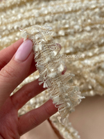 Тесьма твидовая бежевая с золотистой цепью