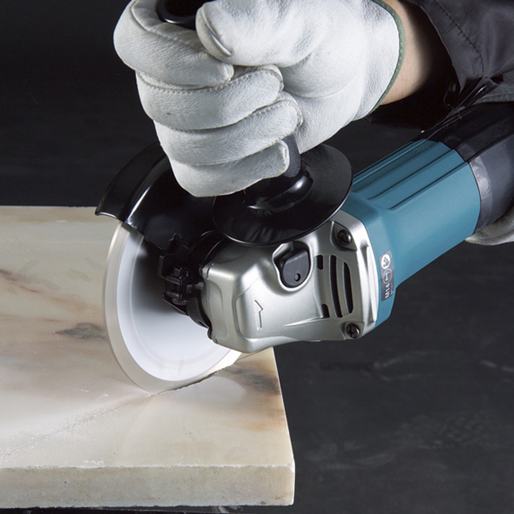 Угловая шлифовальная машина Makita GA5030K