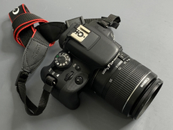 Canon 100D Kit 18-55mm 6600 кадров