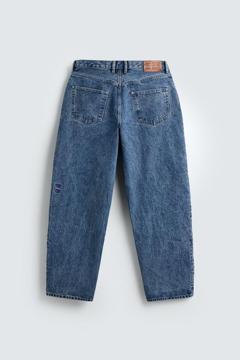ZARA X CHAMPION ® ДЖИНСЫ СВОБОДНОГО КРОЯ, ВЫЦВЕТШИЙ СИНИЙ