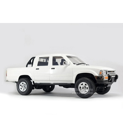 Радиоуправляемая машина WPL пикап Hilux Crew Cab (белая) 4WD 2.4G 1/16 RTR