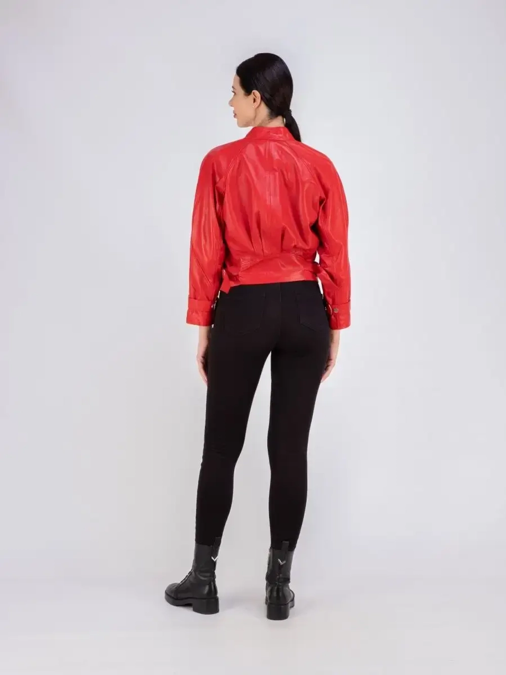 Куртка женская из натуральной кожи  Турция