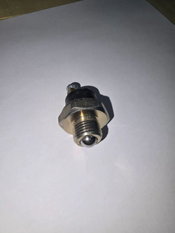 Выключатель света заднего хода, блокир. МОД (под винт) (ВК403А-3710000) (ЭМИ)