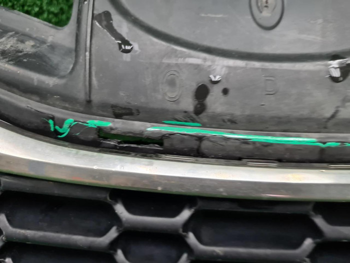 Решетка радиатора Kia Ceed 2 JD (2012-2015)