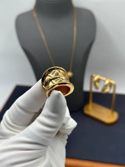 Кольцо Yves Saint Laurent