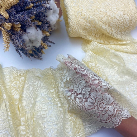 Кружево эластичное бледно-желтое 18 см