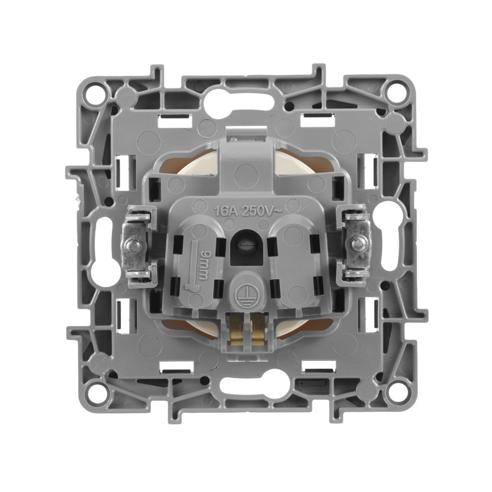 Розетка с заземлением без шторок 16А 250В слоновая кость ETIKA Legrand