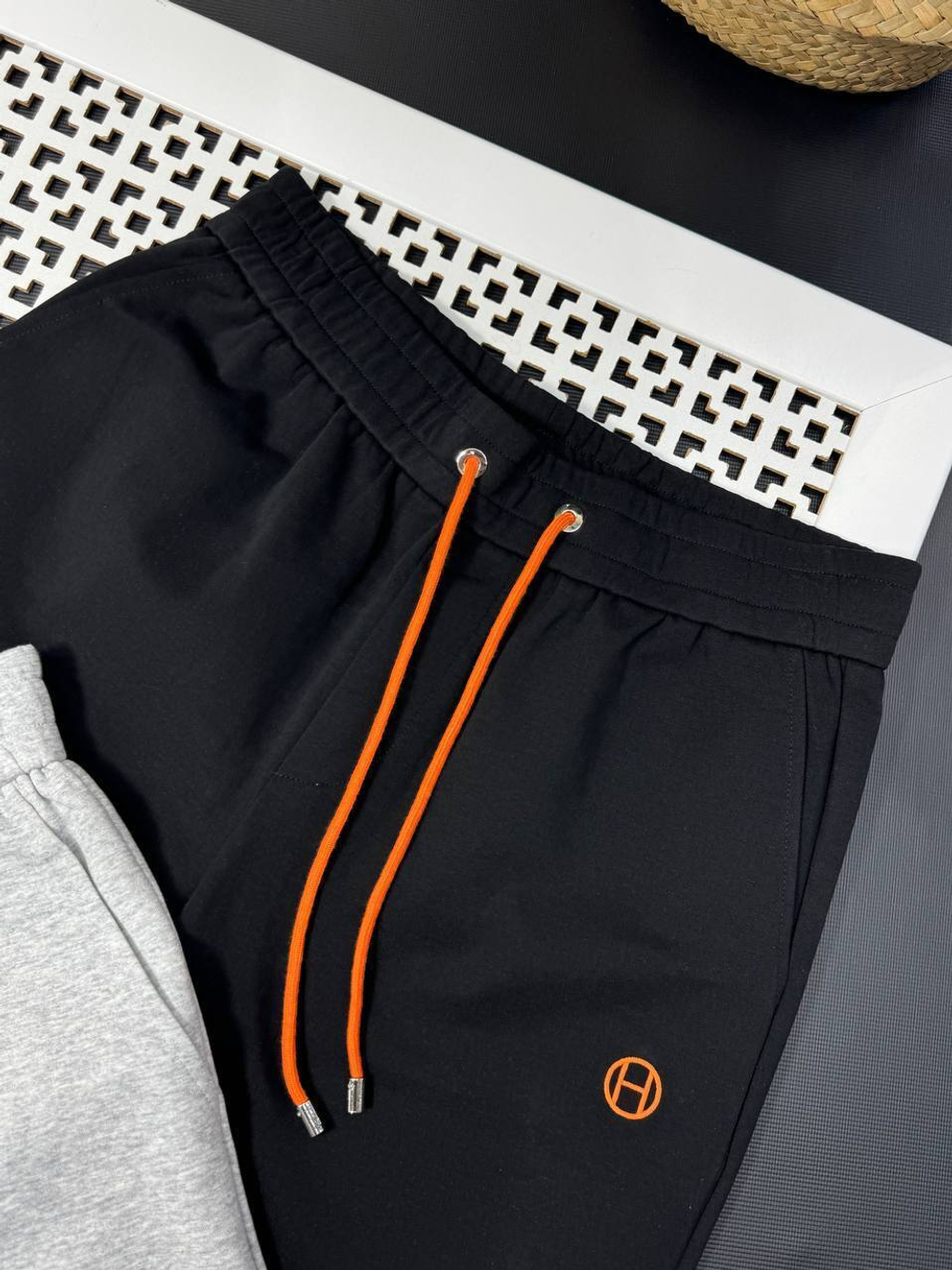 Шорты Hermes