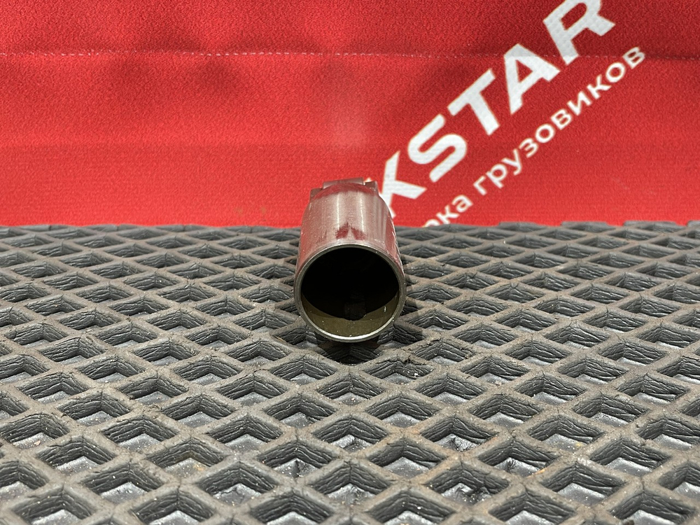 Толкатель впускного клапана