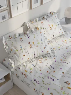 Декоративная наволочка с рюшами, оборками "Маргарита" 50х70 см, 1 шт, без молнии