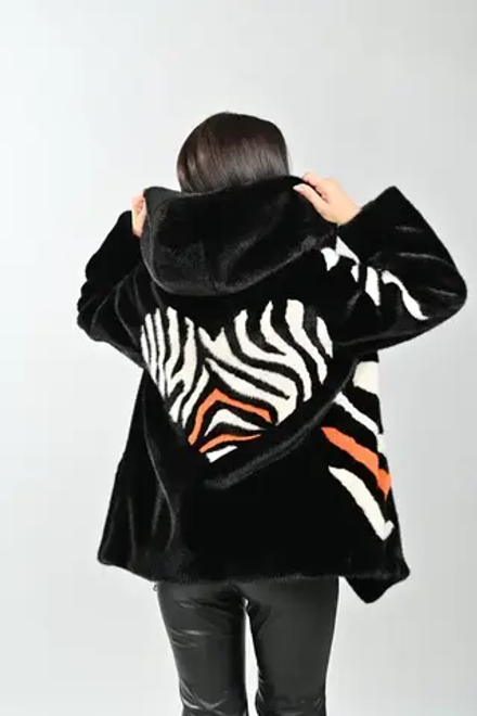 Куртка из экомеха с капюшоном, черный/оранжевый