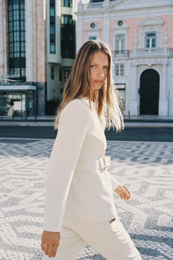 ZARA БРЮКИ FLARED, ЦВЕТ СЛОНОВОЙ КОСТИ